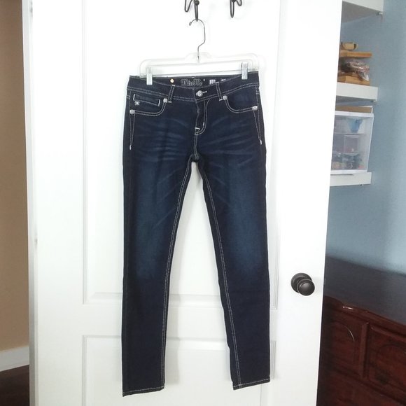 Miss Me super skinny size 29x31 like new - Picture 2 of 8